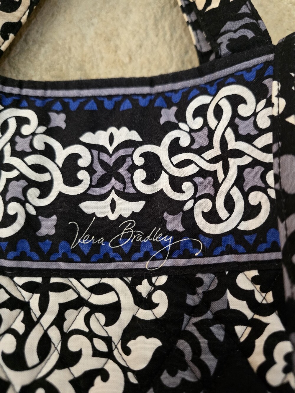 Vera Bradley Tote Bag in Retired Canterberry Cobalt Pattern - Picture 2 of 8